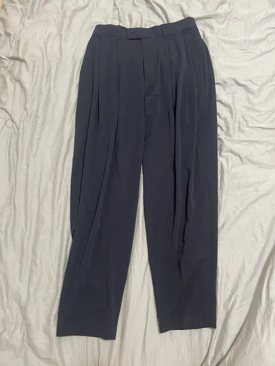 Beyond the Kid Banded Silhouette Pants Navy M