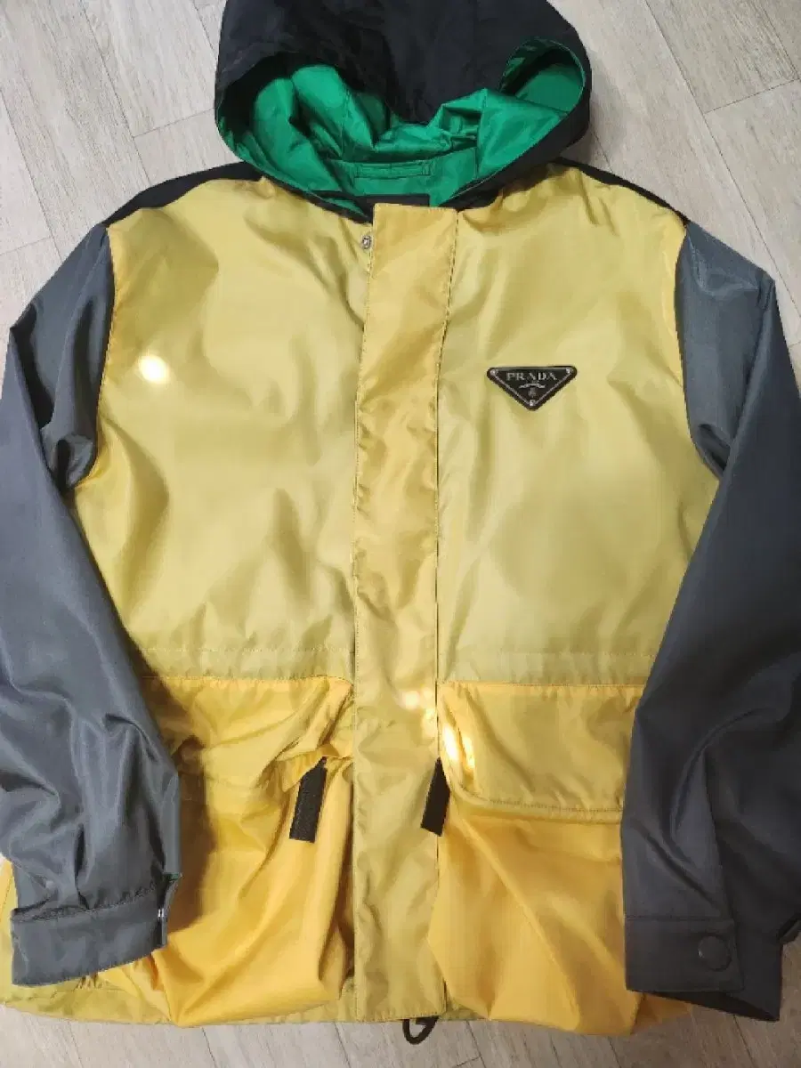 Prada Multicolor block nylon jacket size L Overfit100 105 110