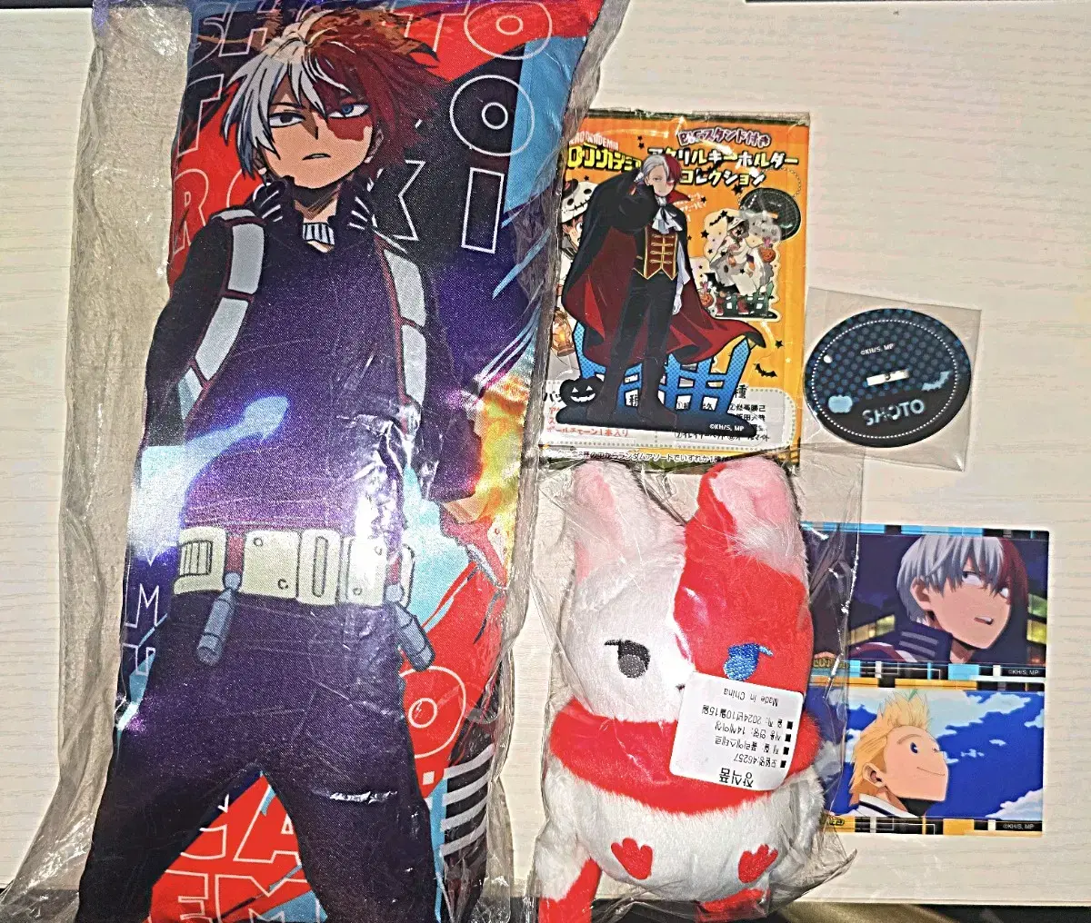 [Bulk] Hiroaka Todoroki Cushion / Halloween acrylic / Shobat, etc.