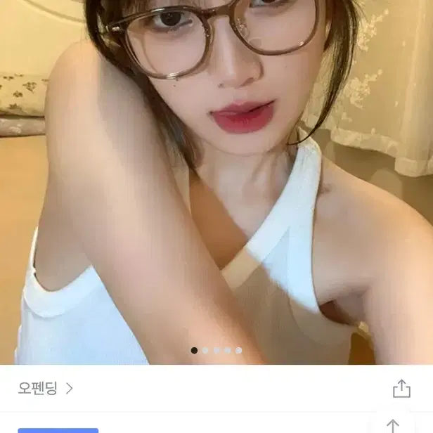 스퀘어 뿔테 안경 브라운