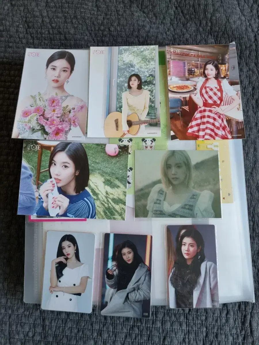 Eunbi Kwon sells official goods cheaply