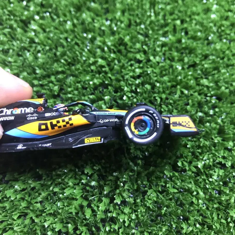 스파크 F1머신 1:64