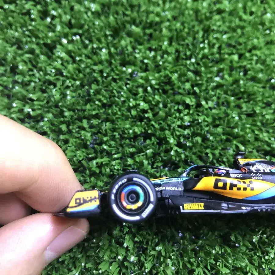 스파크 F1머신 1:64