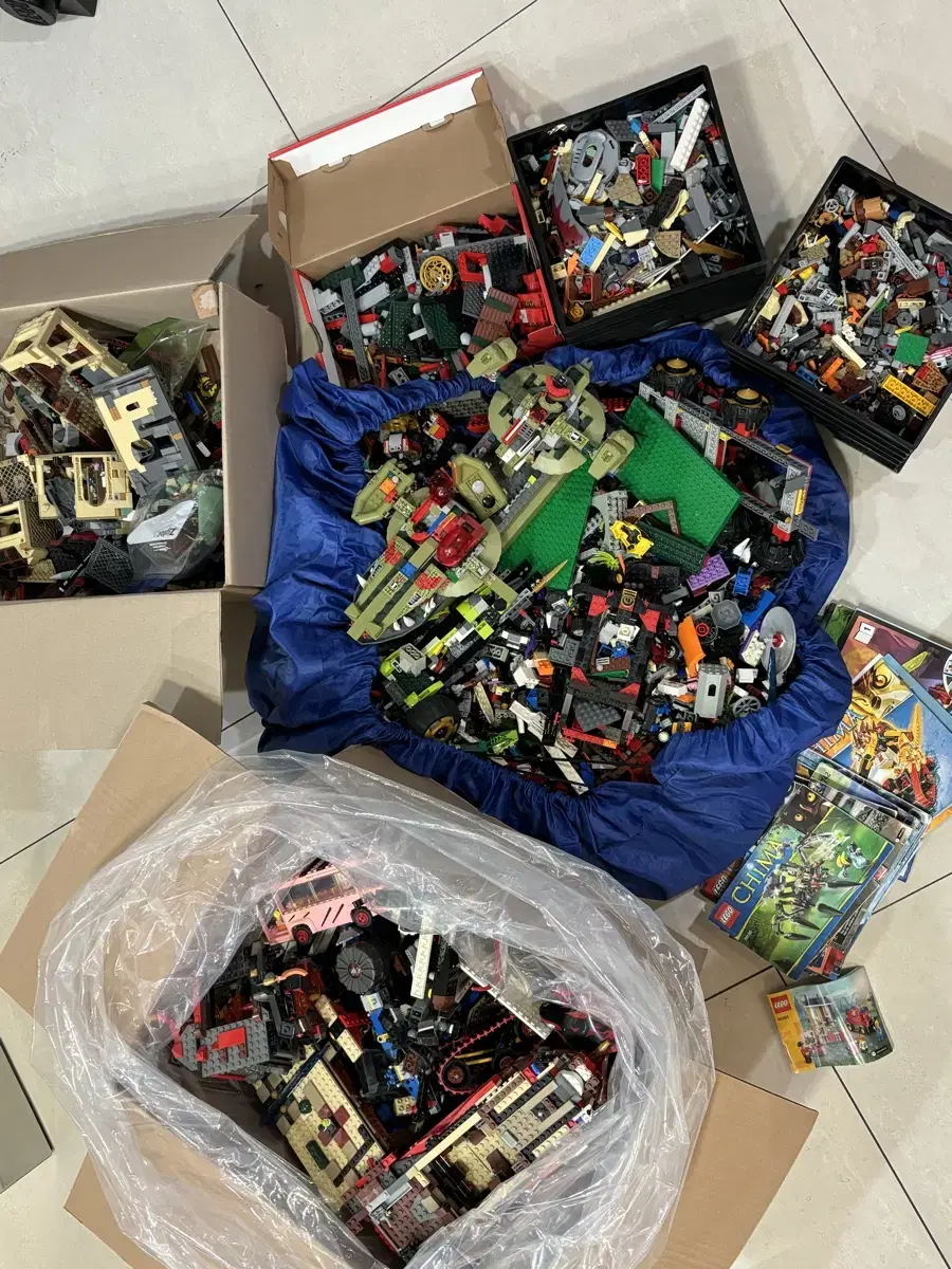 LEGO Bulk 27kg (Ninjago, Harry Potter, Castle, etc.)