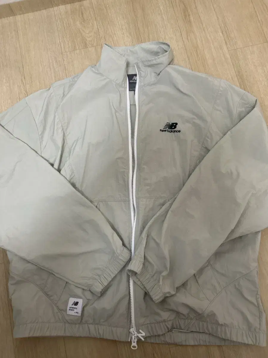 New Balance Windbreaker Setup