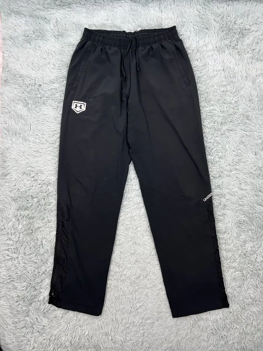 Under Armour Baseball Track Pants 32