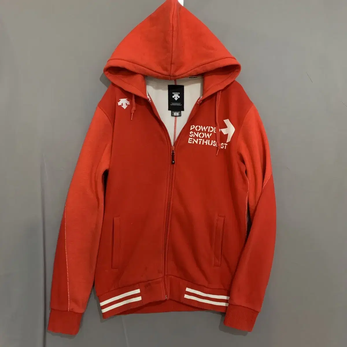 100 L Descent brushed hooded zip-up