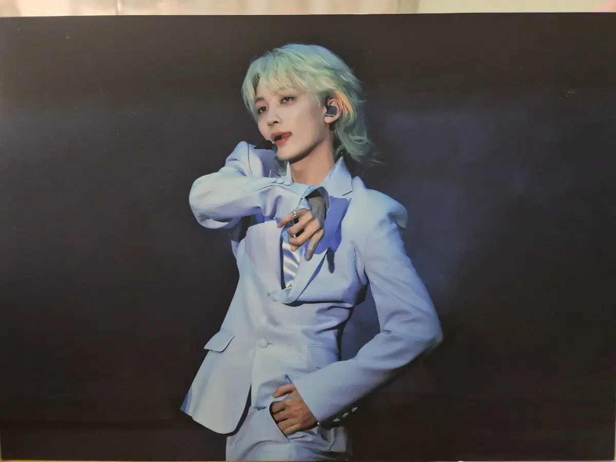 Seventeen jeonghan Framed