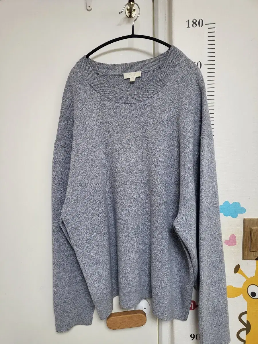 COS Oversized Knit / Used