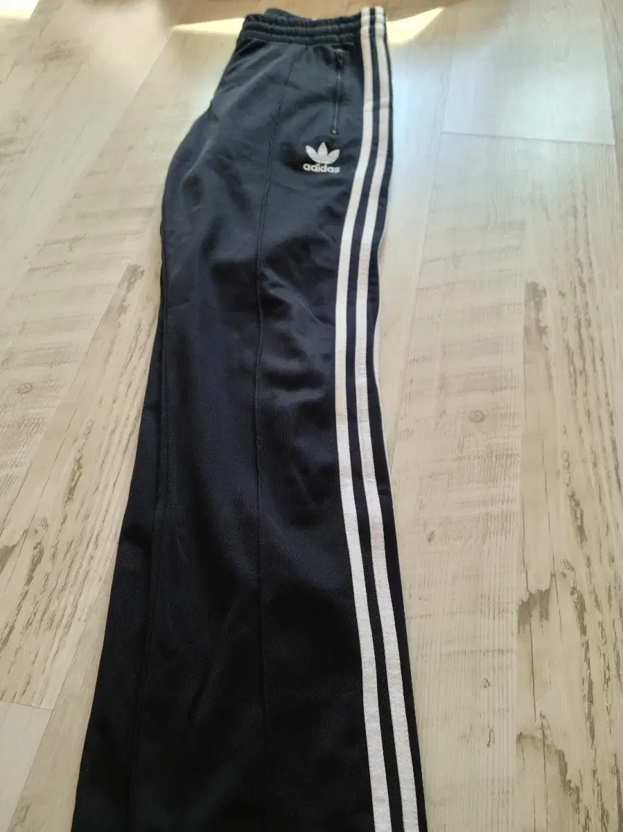 Adidas Europa Pants95