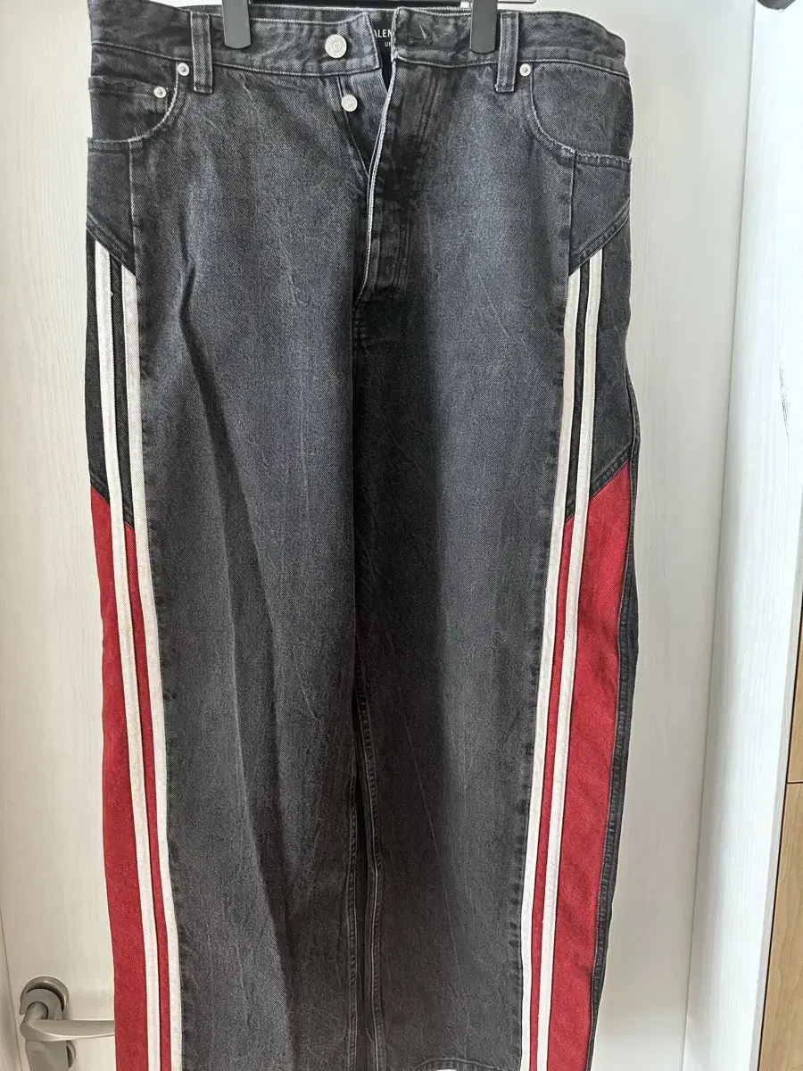 [M] Balenciaga Track Denim