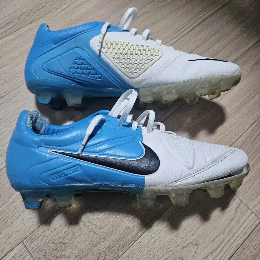 나이키 ctr360 마에스트리2 fg 270