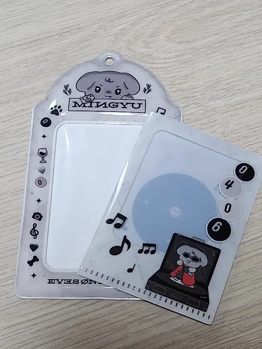 Seventeen mingyu Photocard holder, L-shaped holder