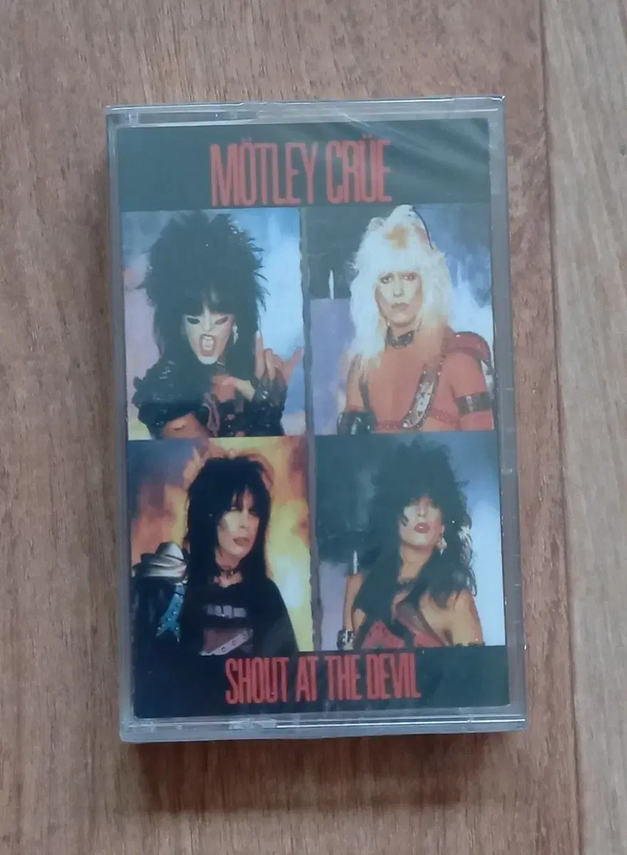 motley crue 미개봉 카세트테이프