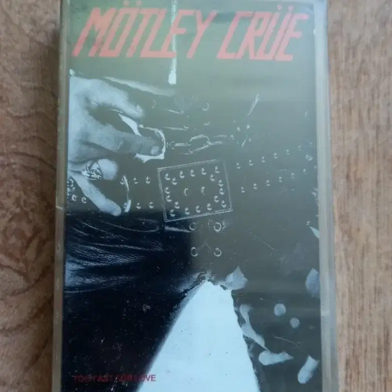 motley crue 미개봉 카세트테이프