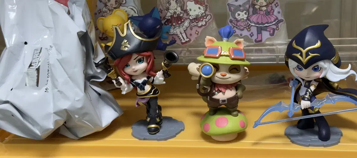 (Pop Mart) League of Legends Figures Lol Rissin, Miss Fortune, Timo, Ash