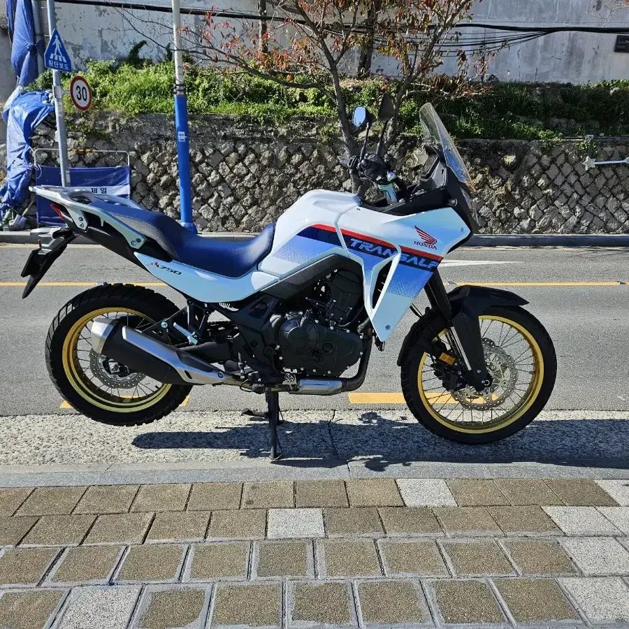 혼다 XL750 트랜스알프 판매 및 대차