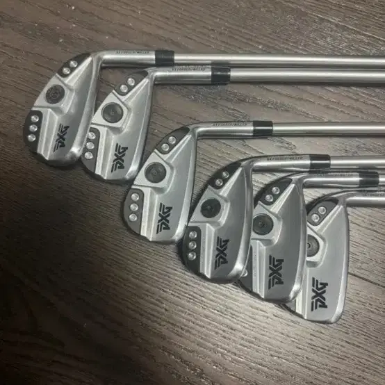 pxg gen5 0311xp 6아이언 팝니다