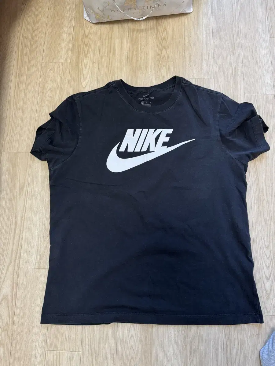 Nike Short Sleeves in Bulk