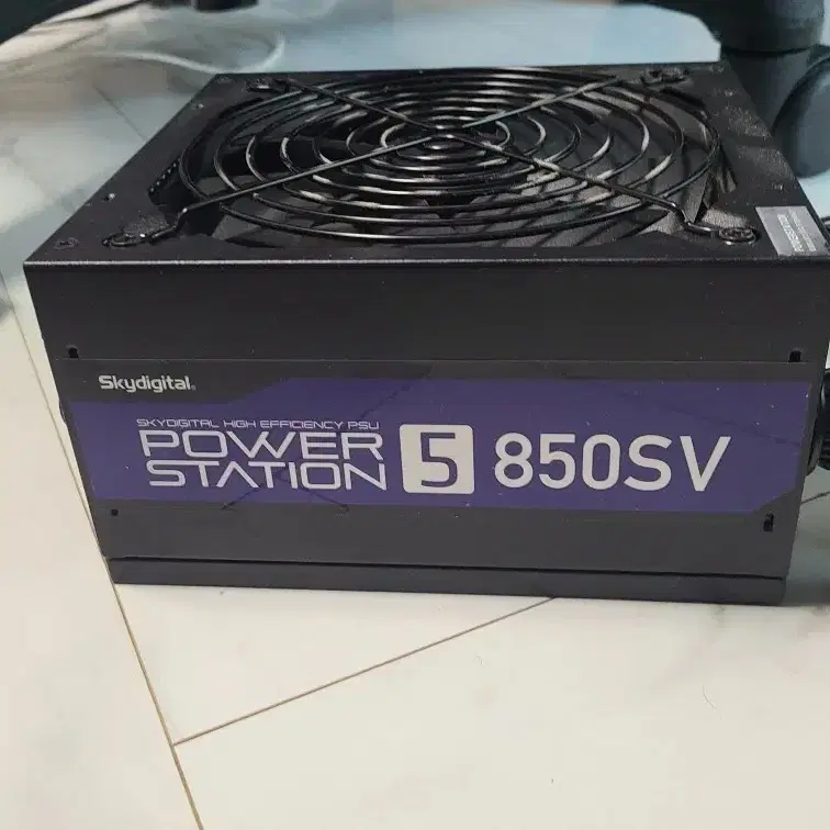 스카이디지털 850w 팝니다