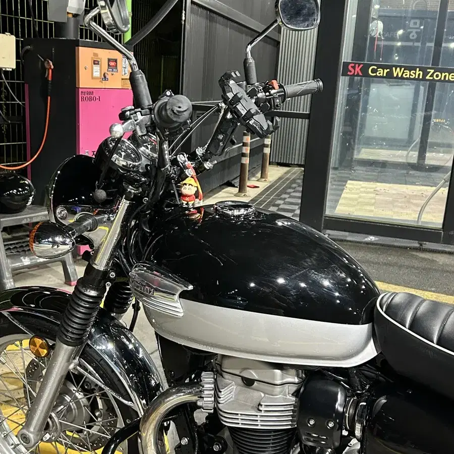 21년식 w800급매