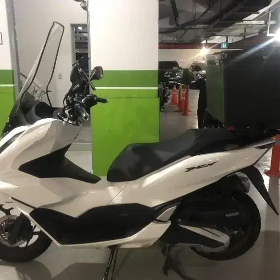 pcx125 23년식 팝니다