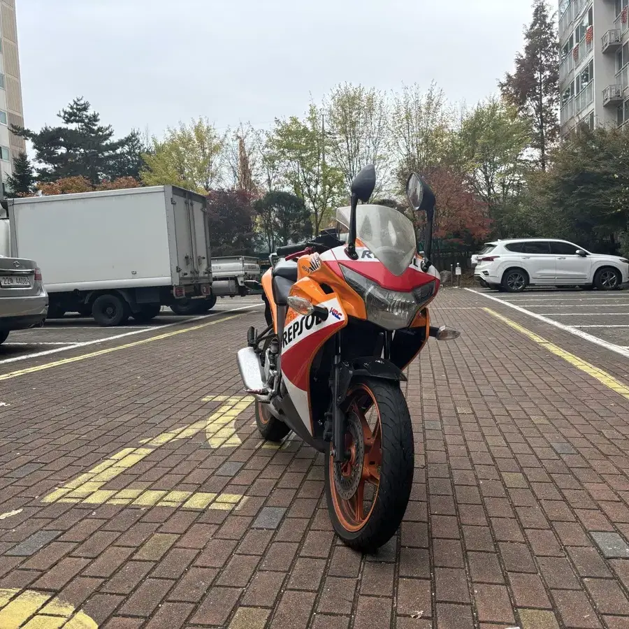 cbr125 랩솔카울 저렴하게 팔아용