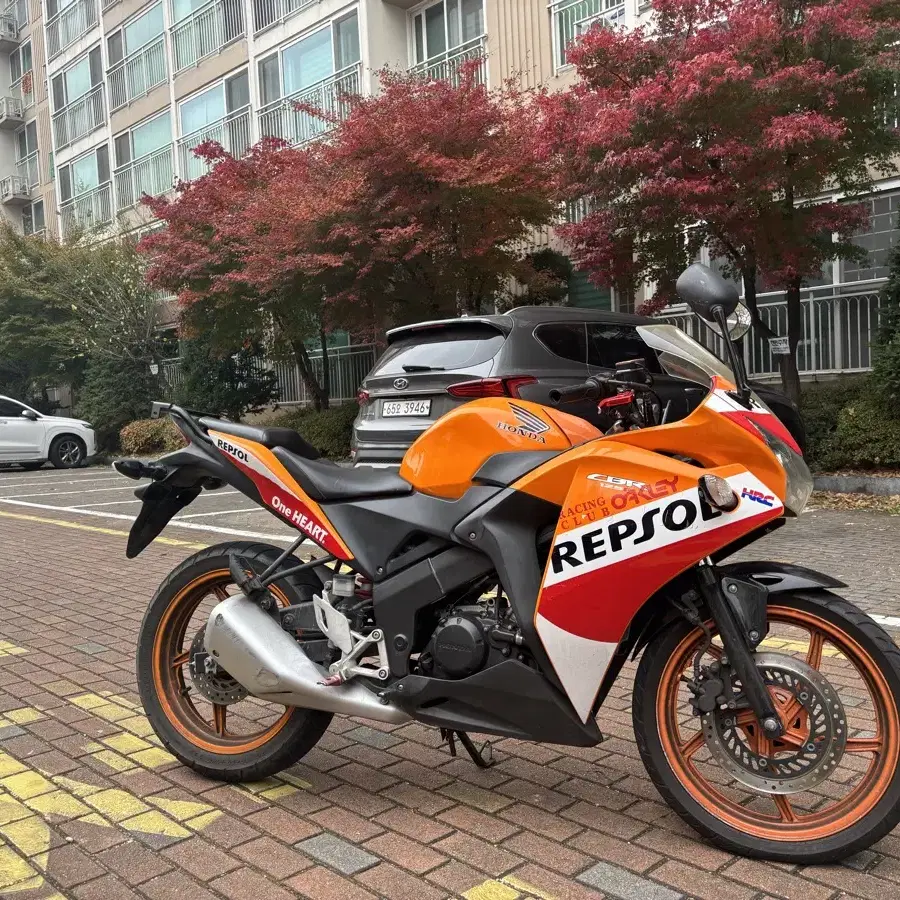 cbr125 랩솔카울 저렴하게 팔아용