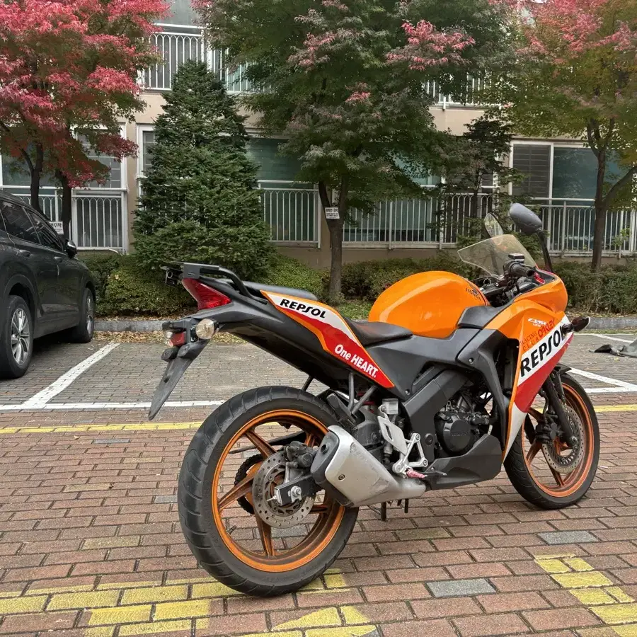 cbr125 랩솔카울 저렴하게 팔아용