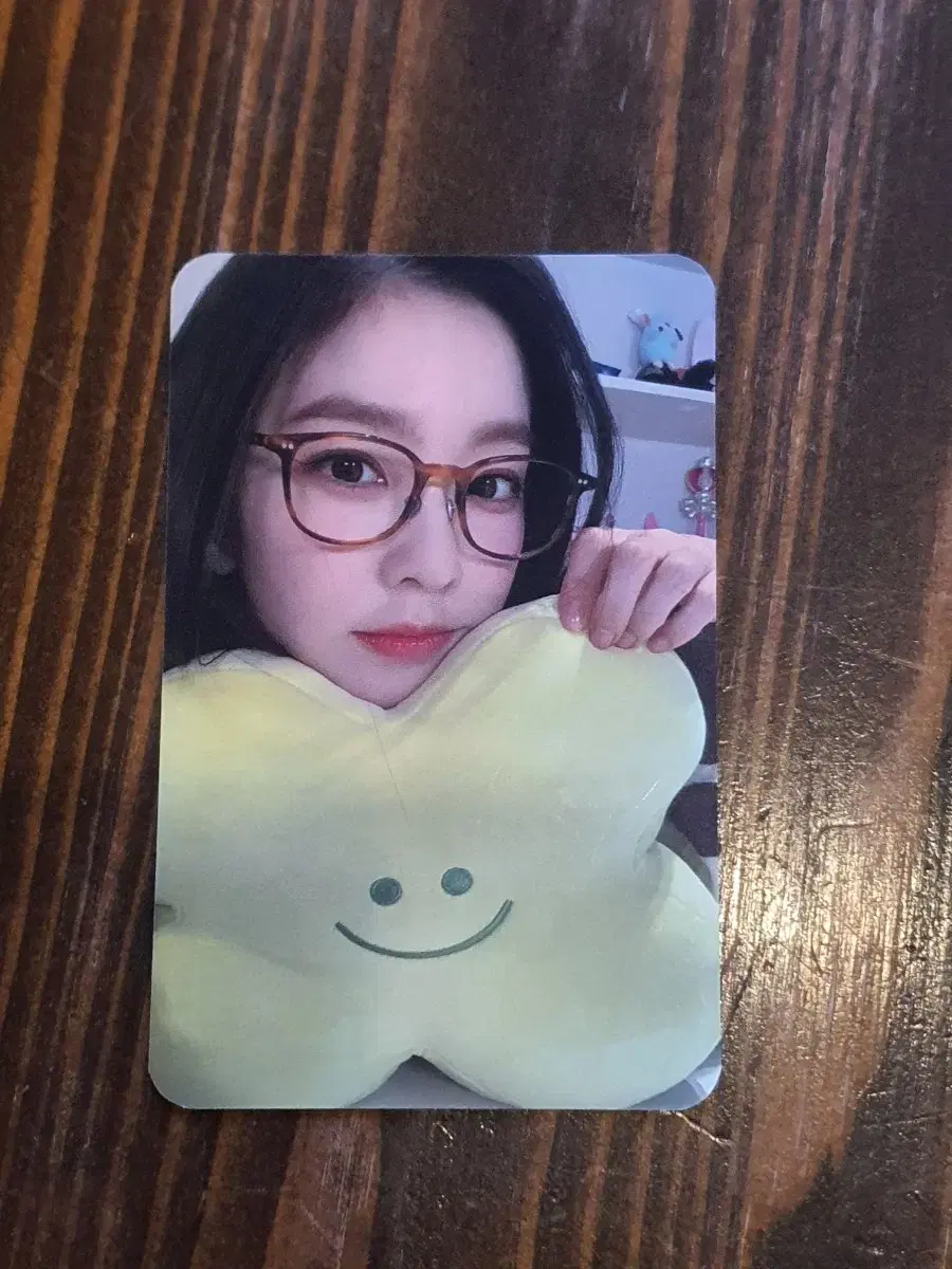 Red Velvet irene jug photocard