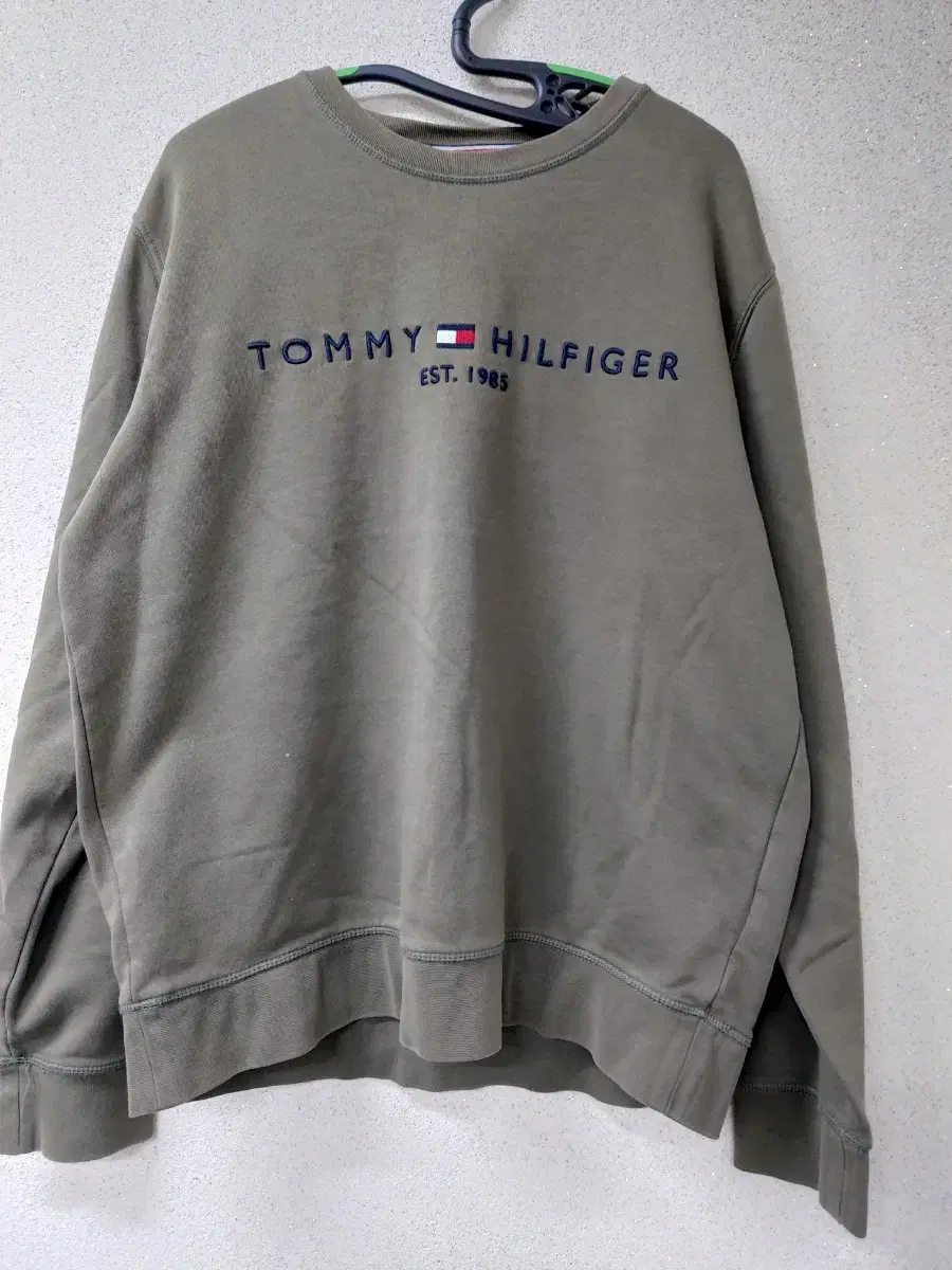 {만원빈티지}(XL)Tommy Hilfiger 맨투맨