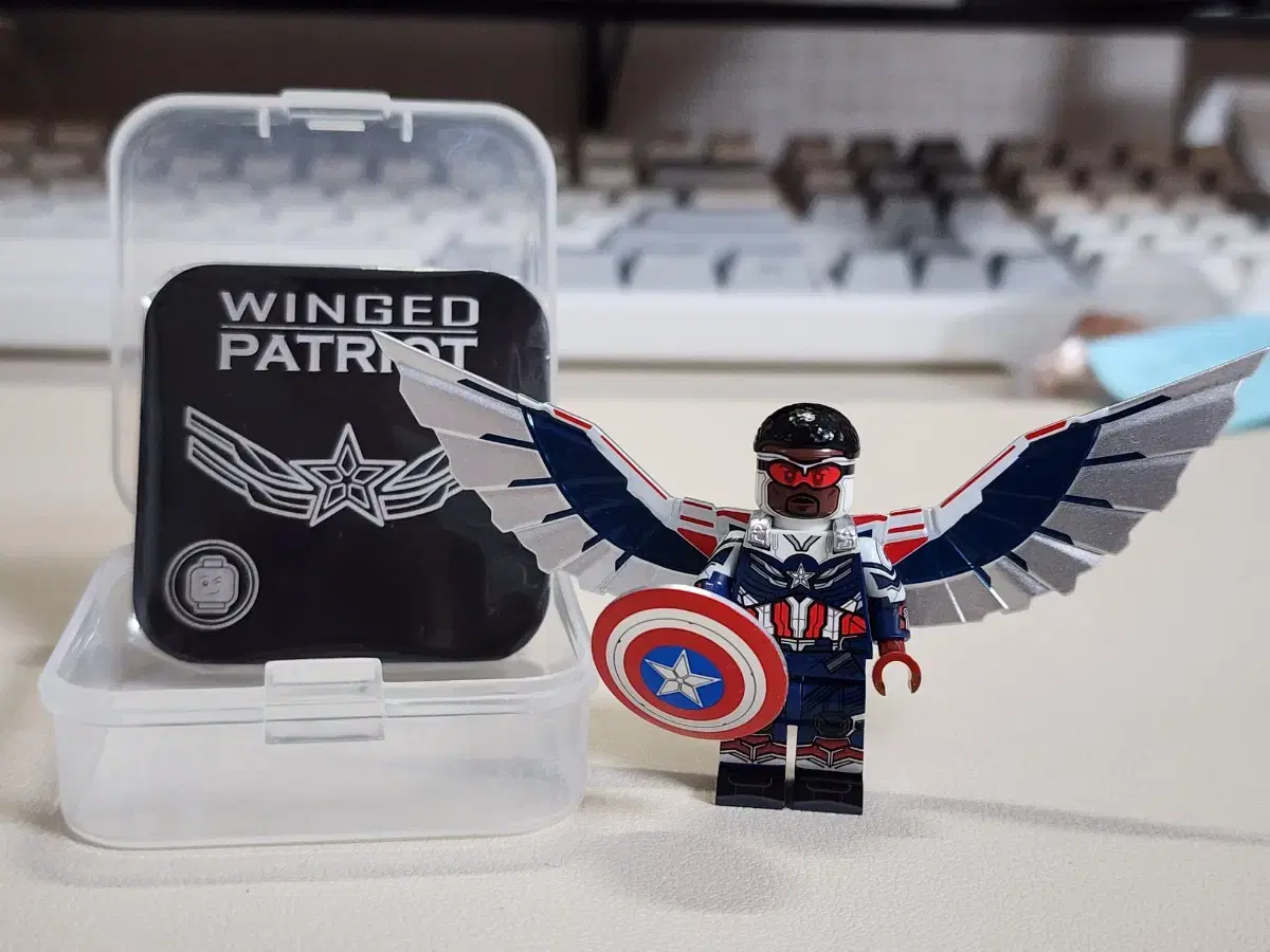 LEGO Customizable Captain Patriot (?) (Pheonix) Limited Edition