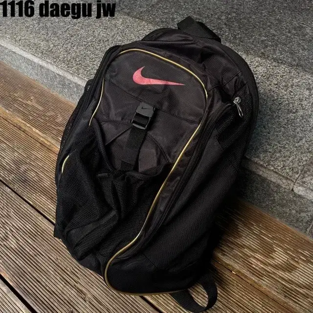 NIKE BAG 나이키 백팩 가방