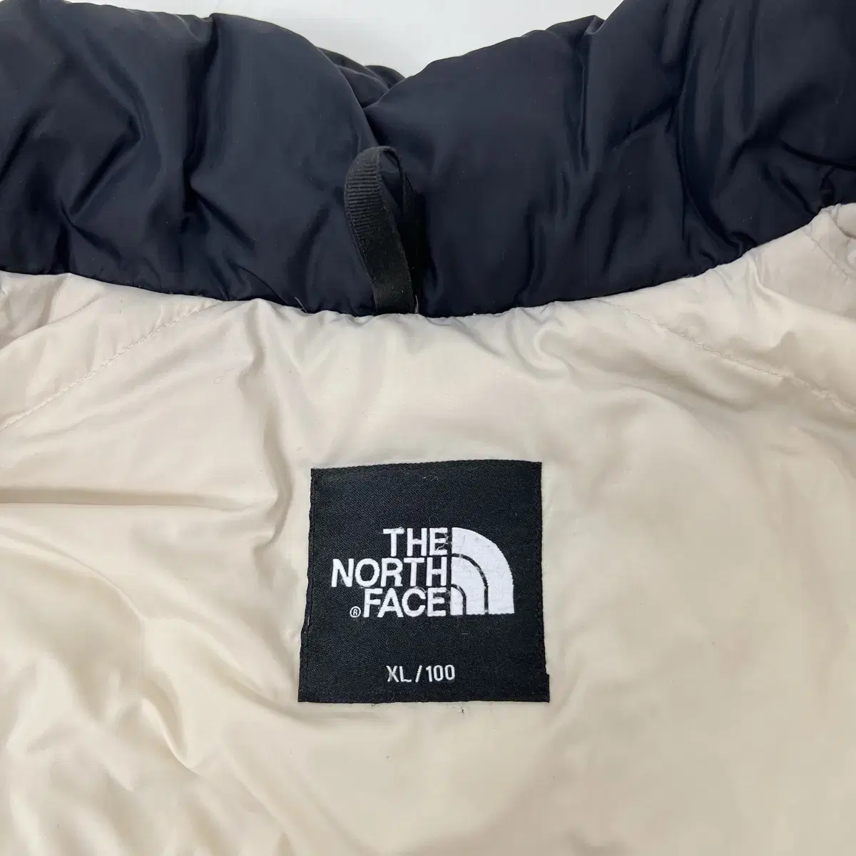 (무료배송) TNF 노스페이스 eco 아이보리 눕시 700 패딩