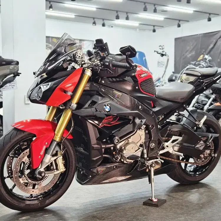 18년 BMW S1000R / 부산 울산 양산 김해 마산 창원 경주 진주