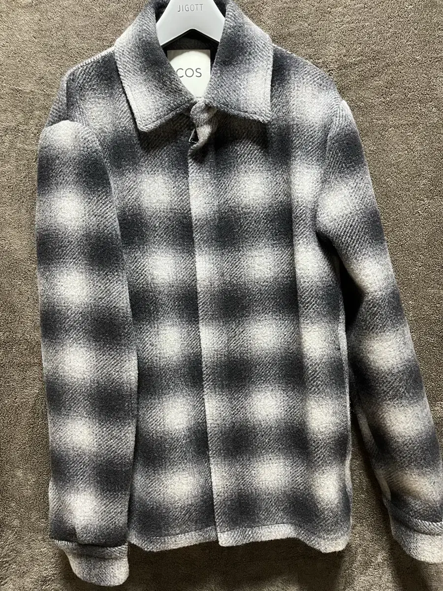 COS Shirt Jacket Check (available)