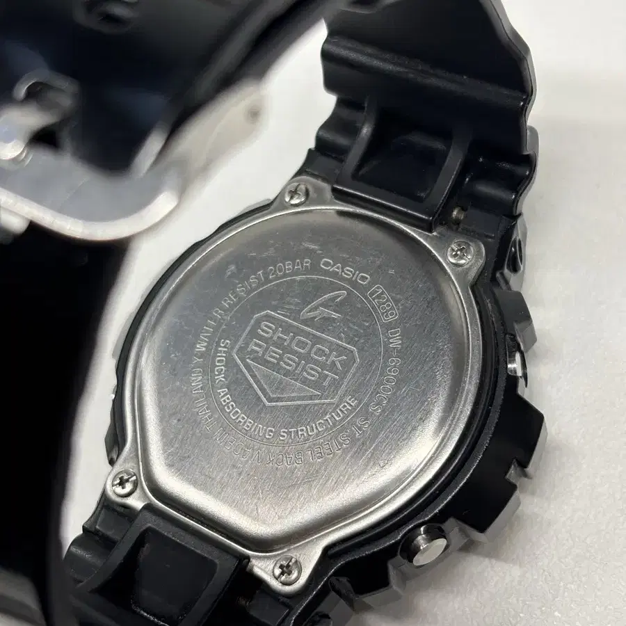 지샥 G-SHOCK  DW-6900CS