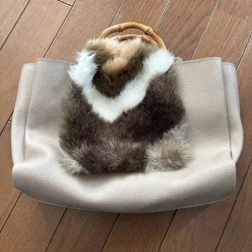 퍼 핸드백 토트백 베이지
