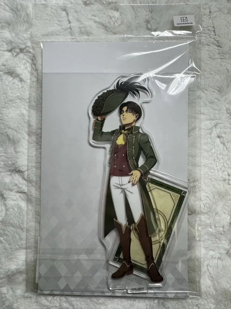 unsealed) Levi the Giant of Jin acrylic stand wts does