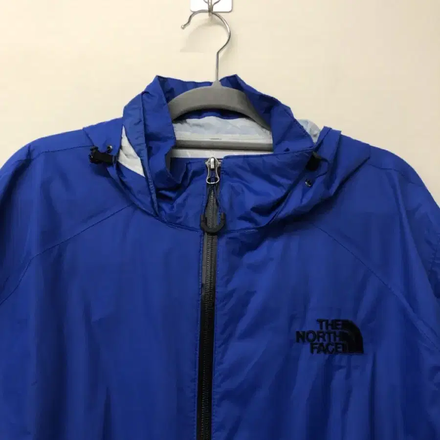 THE NORTH FACE 바람막이