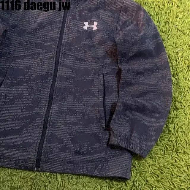 M UNDER ARMOUR ZIPUP 언더아머 집업