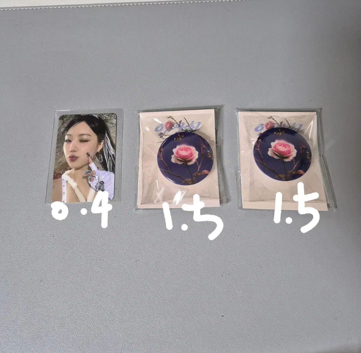 Soojin everline pop up GripTalk keyring TinCase sealed wts Photocard