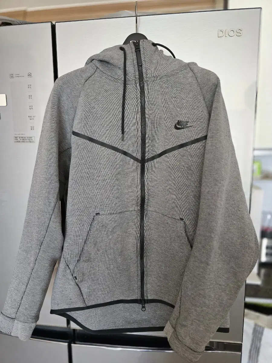 Nike hoodie with hood up internet price17,000 won