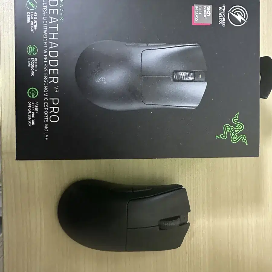 Deathadder V3 Pro 데브삼 판매합니다