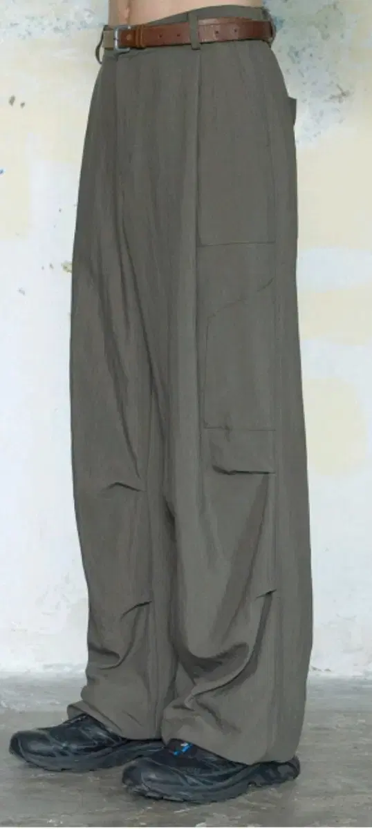 [2]Bigin202 One-Tuck Baker Pants Olive