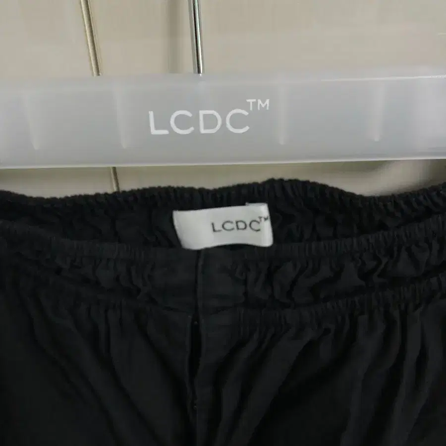 엘씨디씨 LCDC HOOK VOLUME BELT SKIRT 블랙