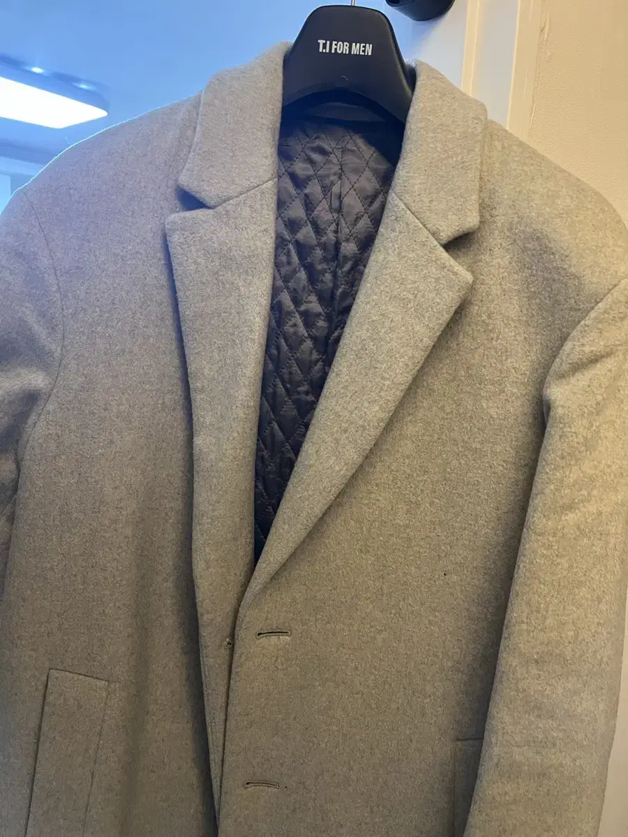 Tie Foreman Coat Light Gray