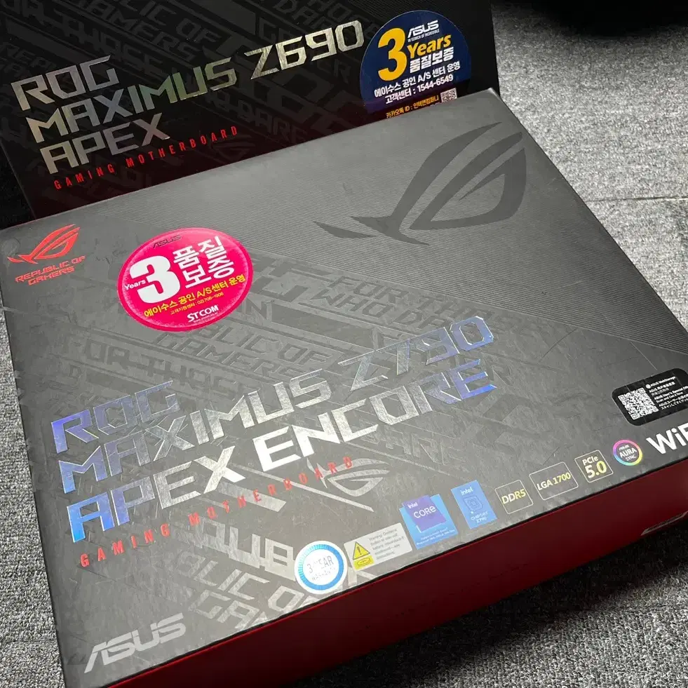 ASUS ROG MAXIMUS Z790 APEX ENCORE STCOM