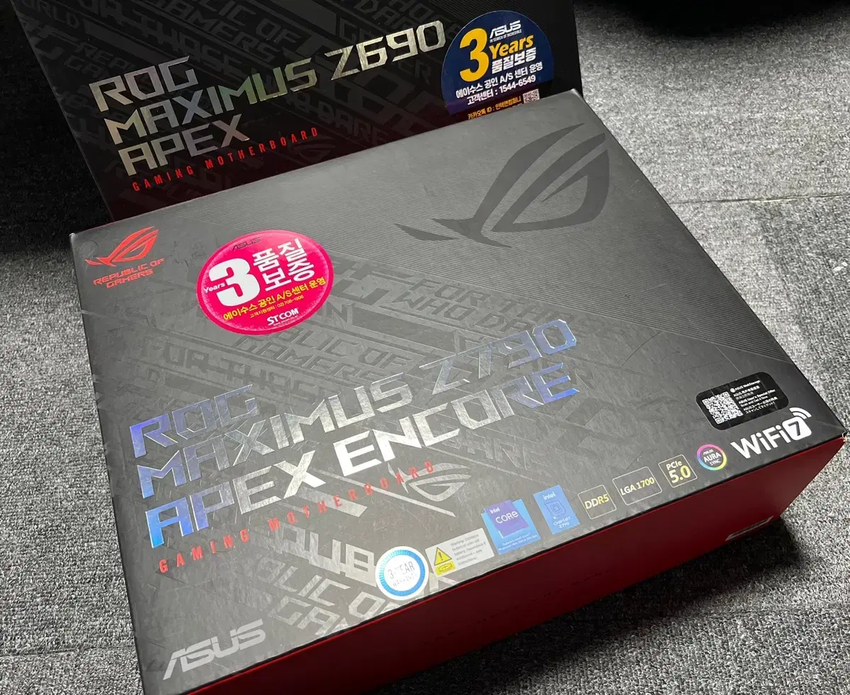 ASUS ROG MAXIMUS Z790 APEX ENCORE STCOM