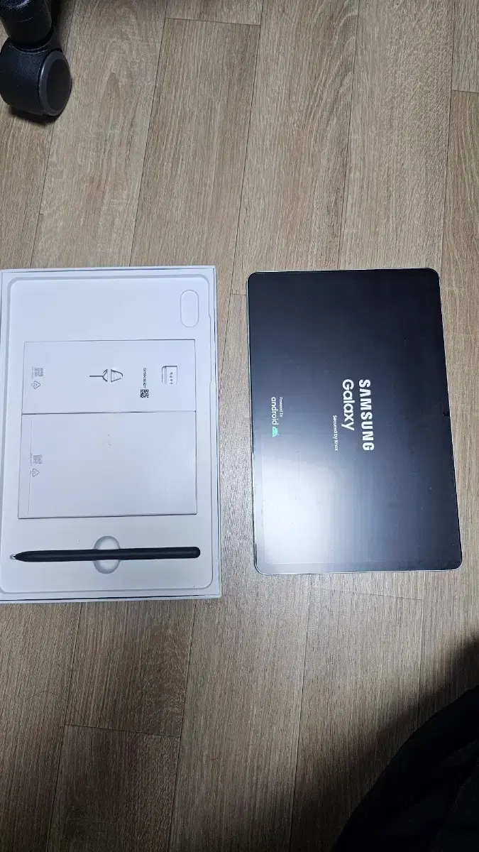 갤럭시탭 S8 128GB wifi + 보호필름 + 자석형 북커버 + 블루